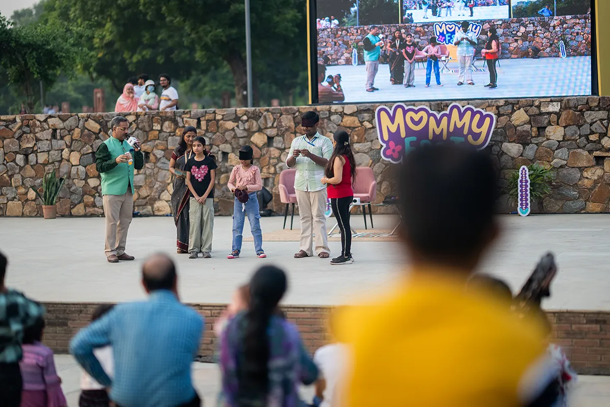 Families celebrating at MommyFest