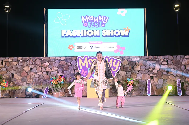 Golden Hour entertainment at MommyFest
